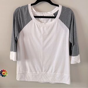⚾️Maurice’s Raglan Sleeve Baseball Tee⚾️~med